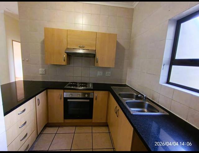 2 BEDROOM PROPERTY TO RENT IN LONEHILL